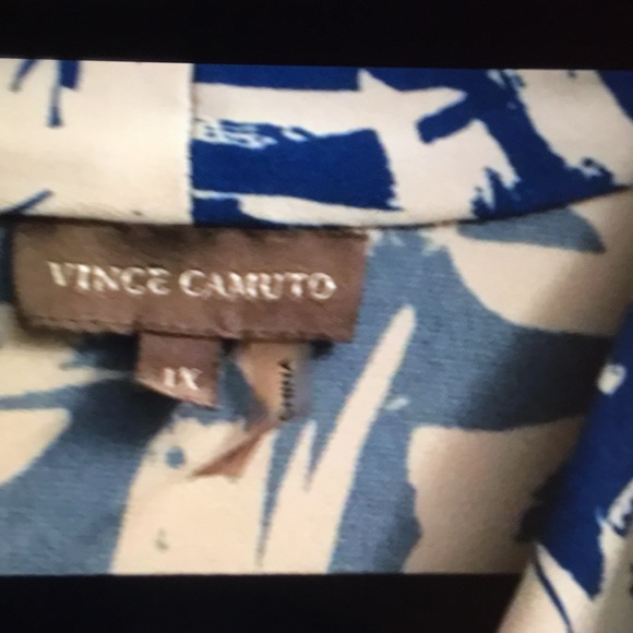 VINCE CAMUTO BLOUSE NWOT - Picture 2 of 3